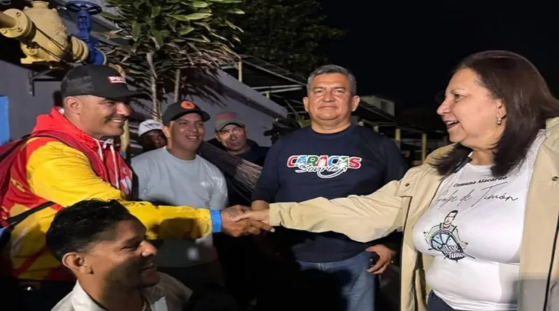 Alcaldesa Carmen Meléndez supervisa