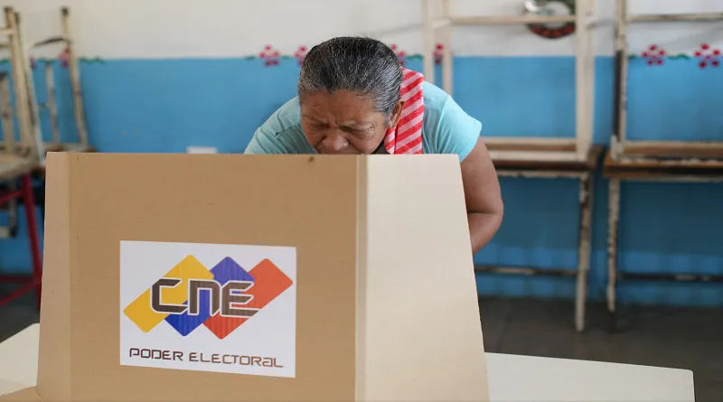 Presidente Maduro propone