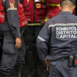 Bomberos controlan incendio de vegetación en la parroquia Coche