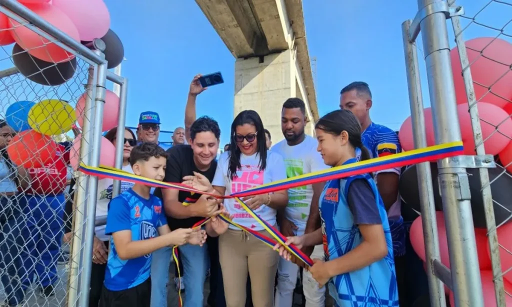 Complejo Polideportivo