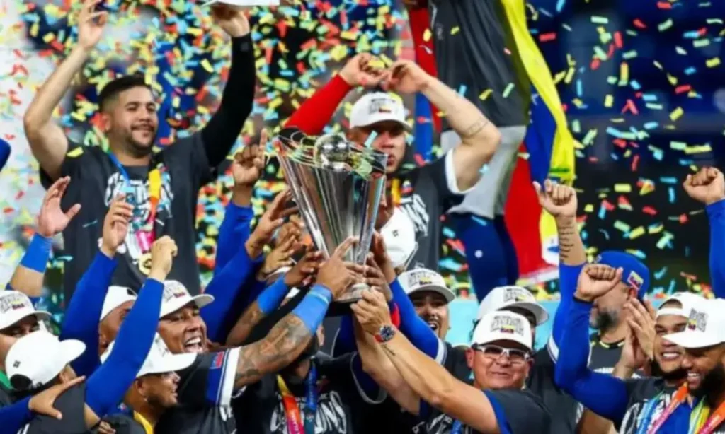 El  Trofeo del Clásico Mundial de Béisbol