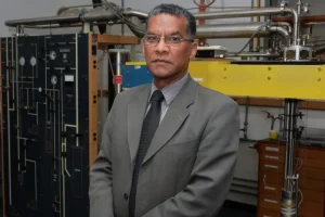Físico venezolano